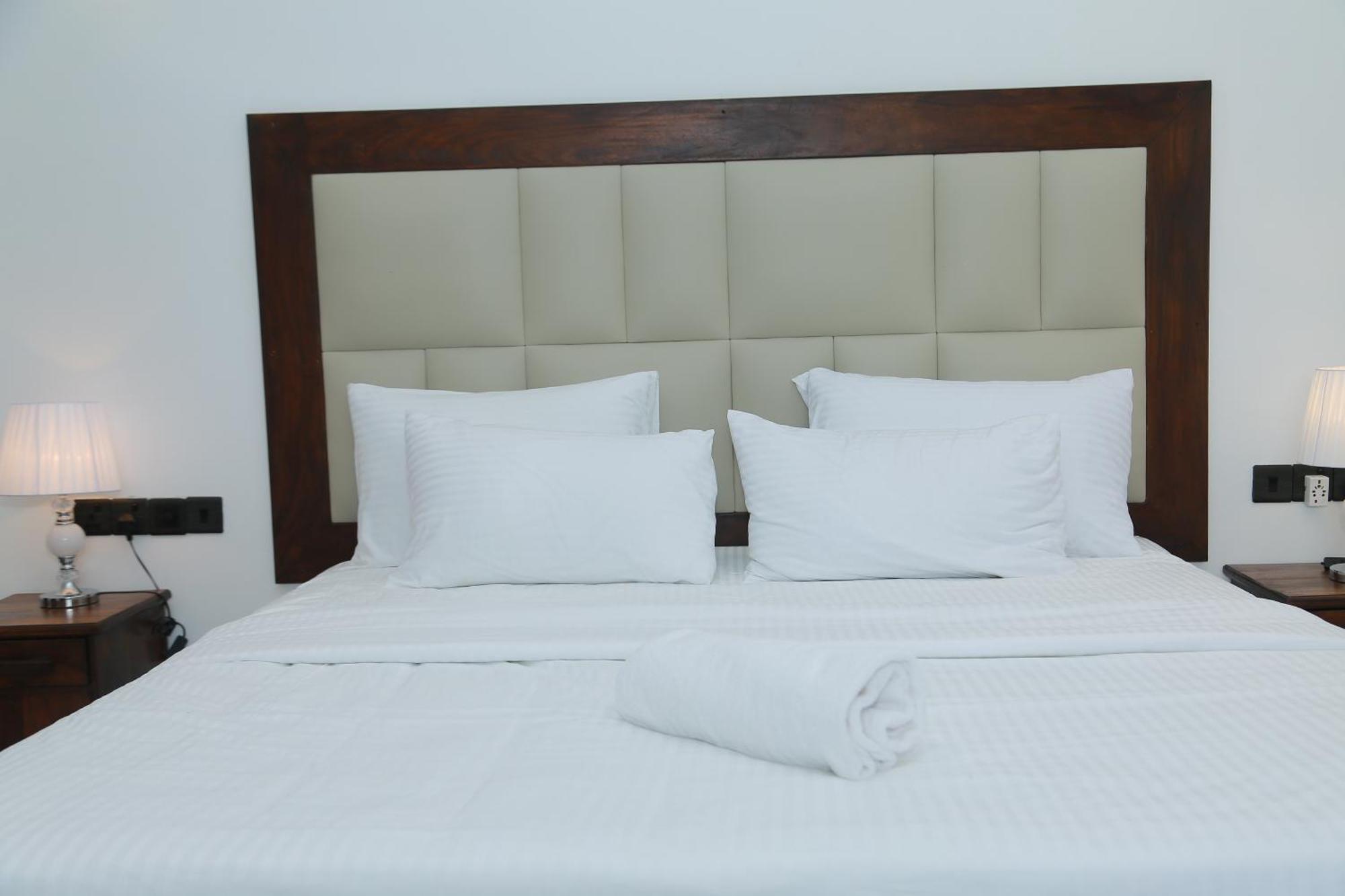 Mzion Hotel Weligama Exterior photo