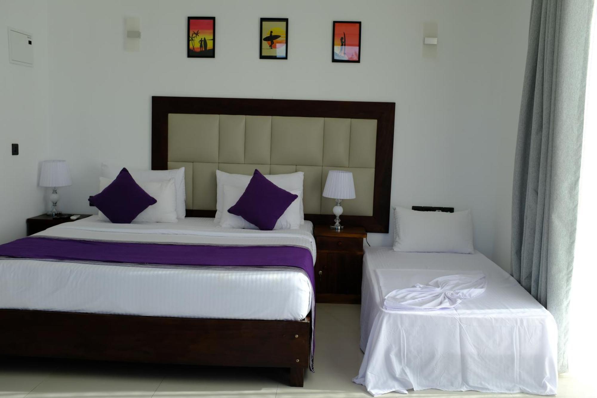 Mzion Hotel Weligama Exterior photo